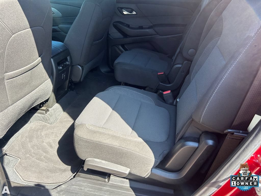 Used 2023 Chevrolet Traverse LT AWD/4WD image 17