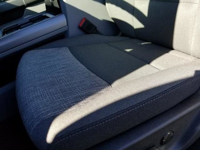 New 2026 Ford F450 XLT image 17