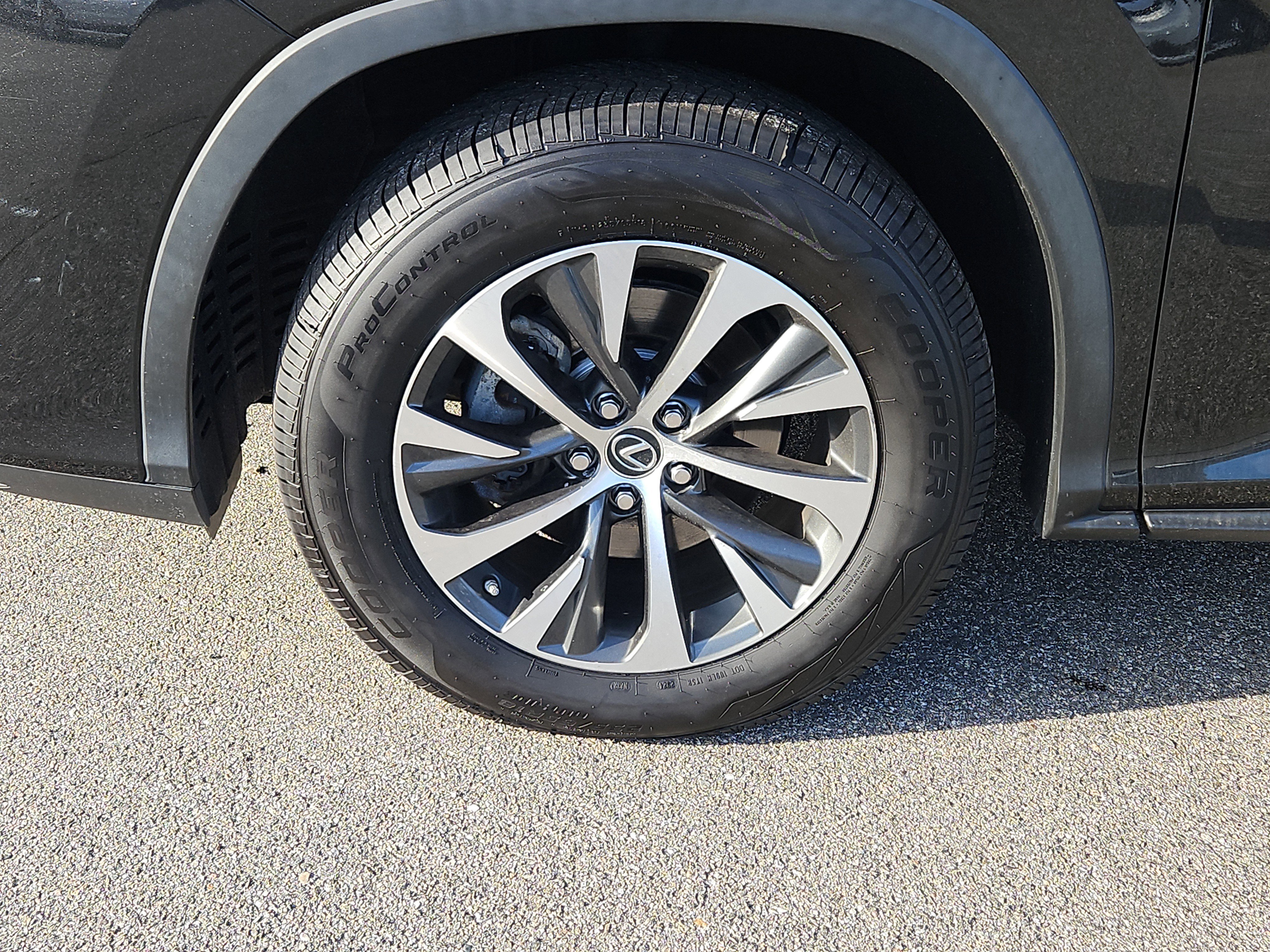 Used 2020 Lexus RX 350 AWD w/ Premium Package image 29