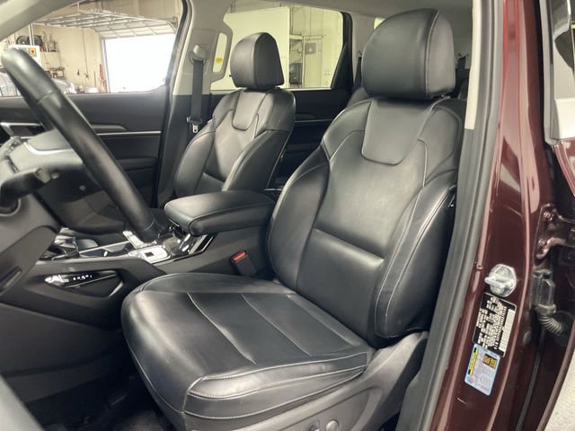Used 2022 Kia Telluride S image 11