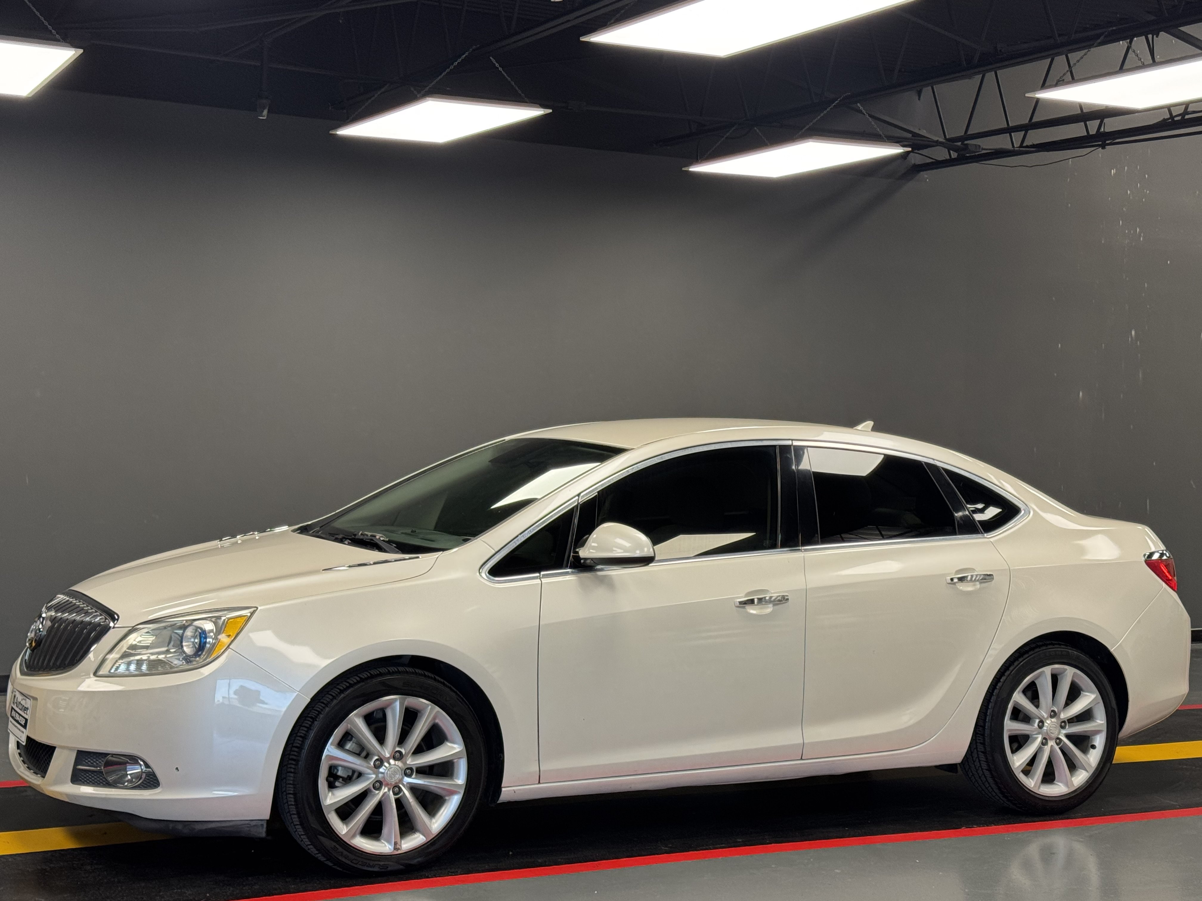 Used 2013 Buick Verano FWD image 1