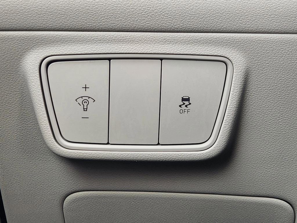 Used 2024 Hyundai Tucson SE image 23