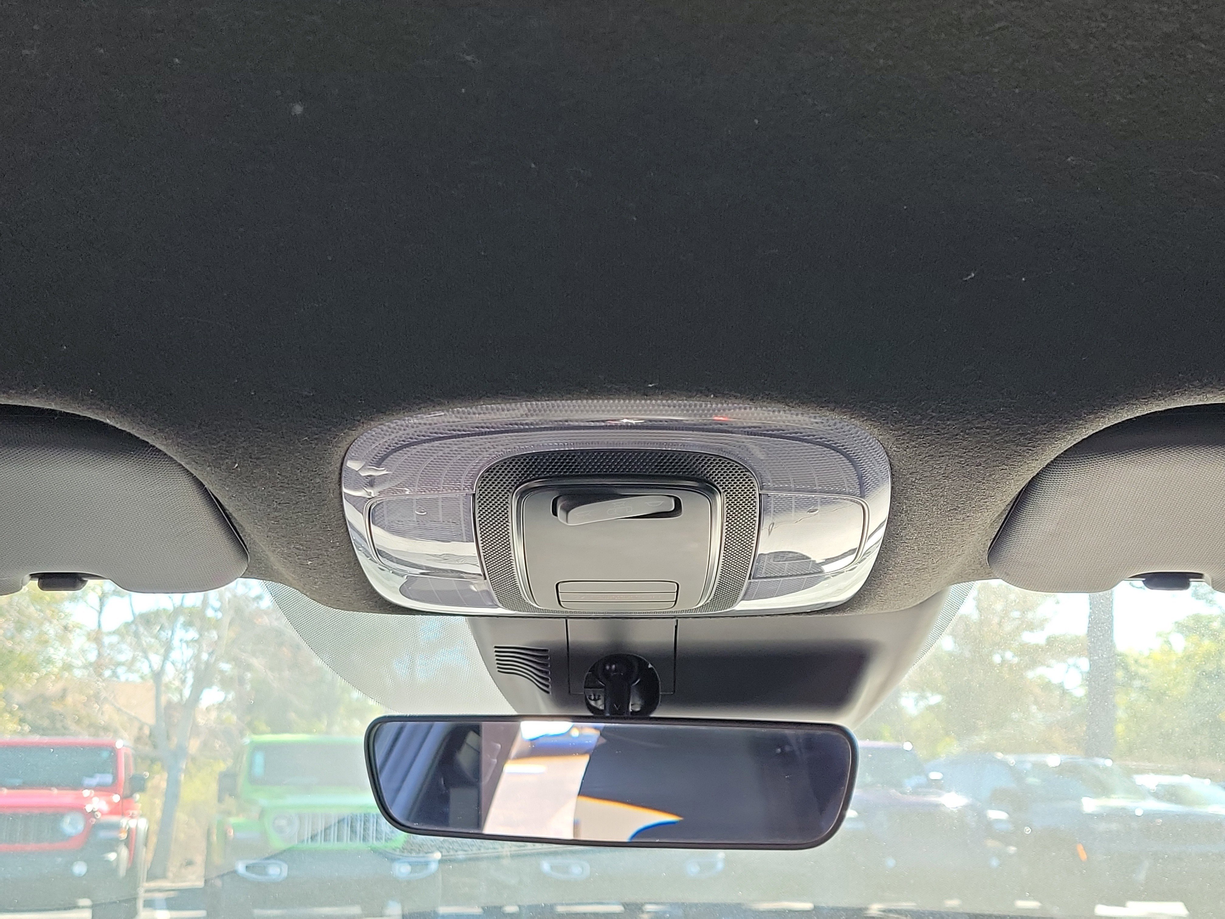 Used 2025 Hyundai Elantra Sport image 18