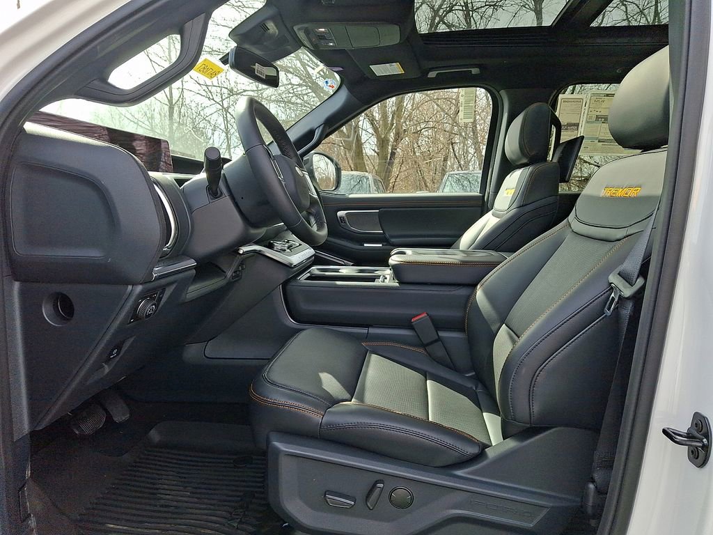 New 2026 Ford Expedition Tremor image 10