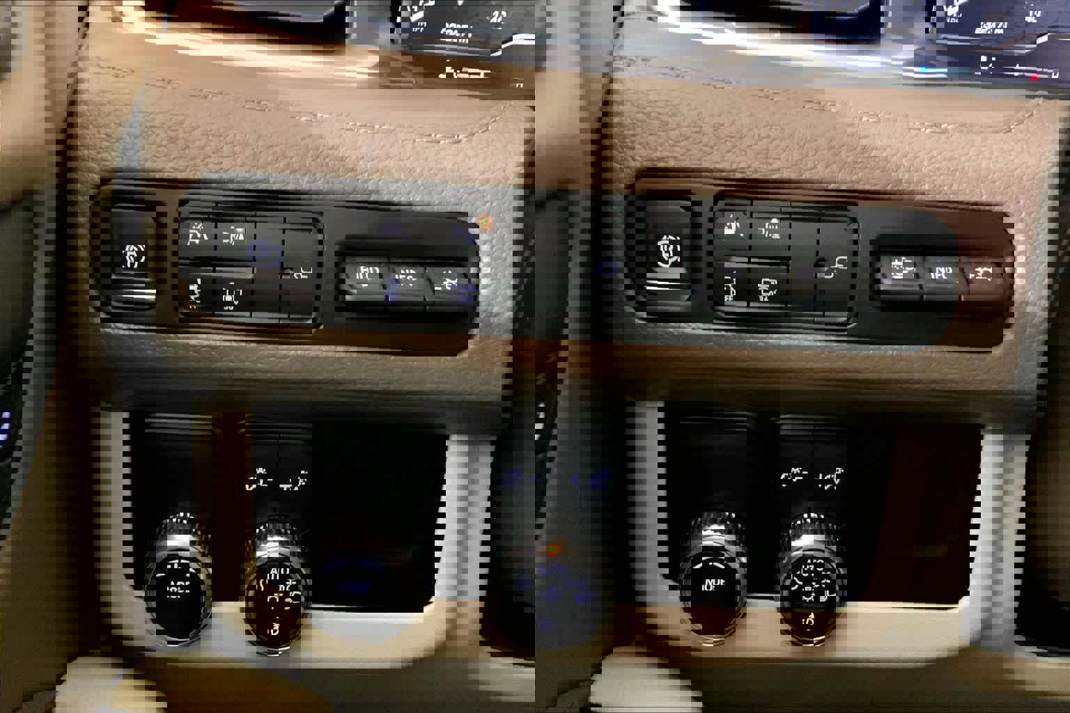 Used 2022 GMC Yukon Denali image 34