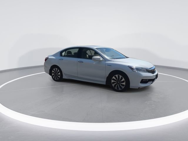 Used 2017 Honda Accord Touring image 13