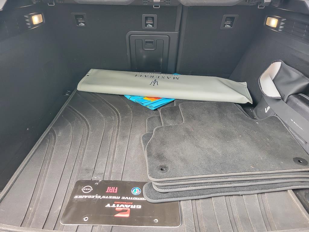 Used 2022 Maserati Levante GT image 20