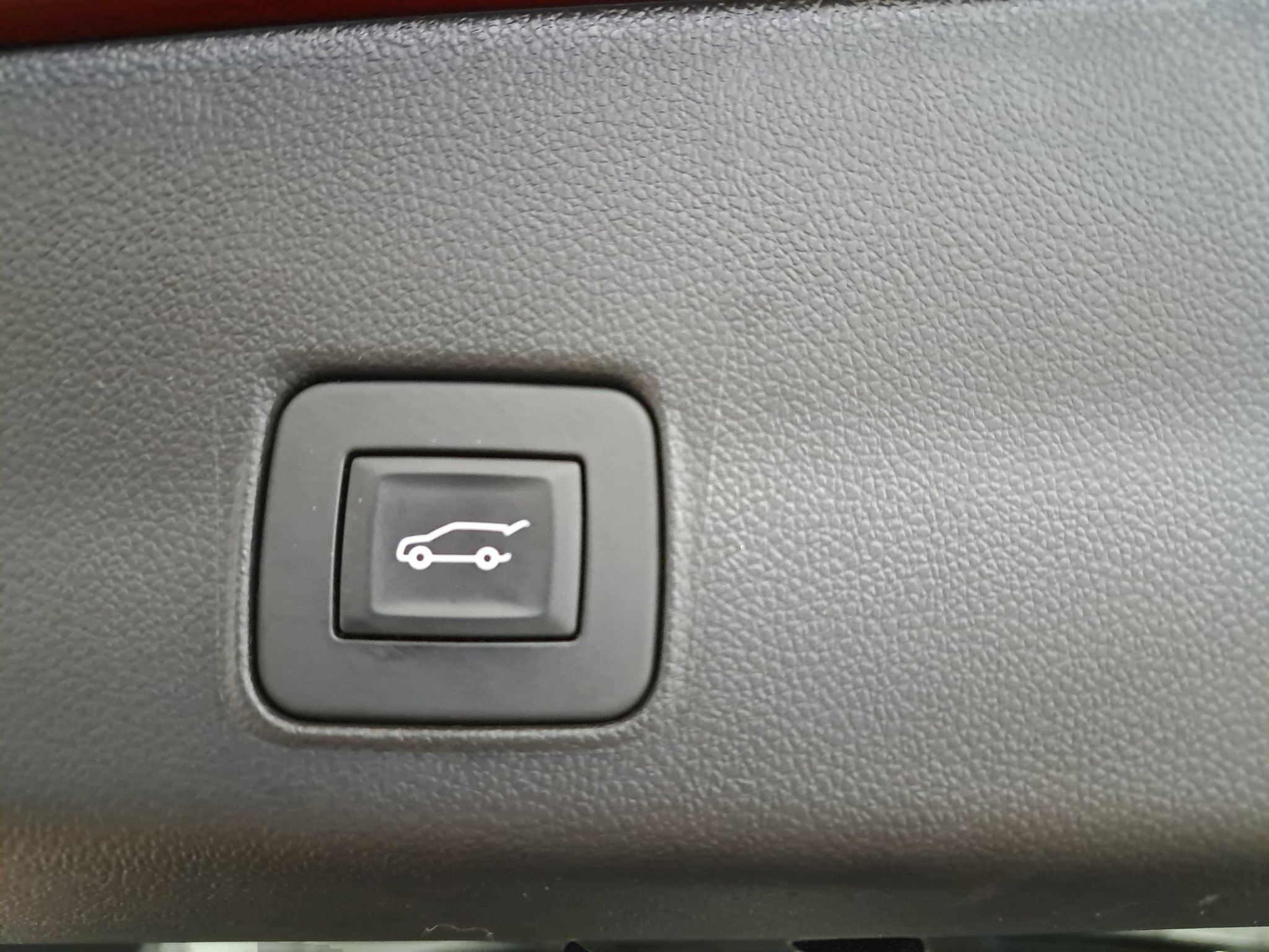 Used 2025 Chevrolet TrailBlazer RS w/ Convenience Package AWD/4WD image 14