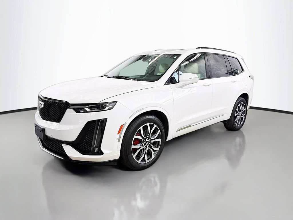 Certified 2024 Cadillac XT6 Sport w/ Technology Package AWD/4WD image 5