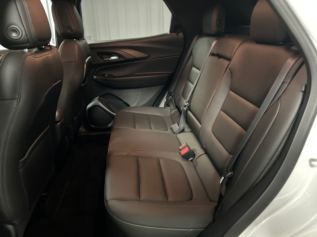 Used 2024 Chevrolet TrailBlazer ACTIV w/ Driver Confidence Package image 23