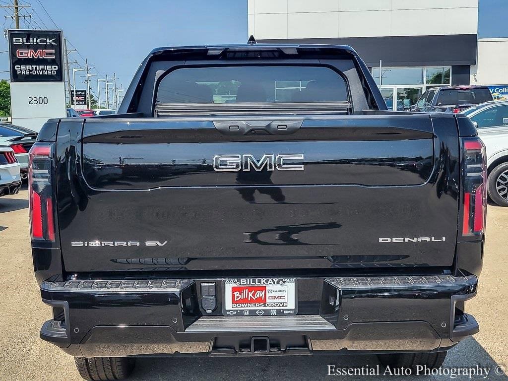 New 2025 GMC Sierra EV Denali image 6