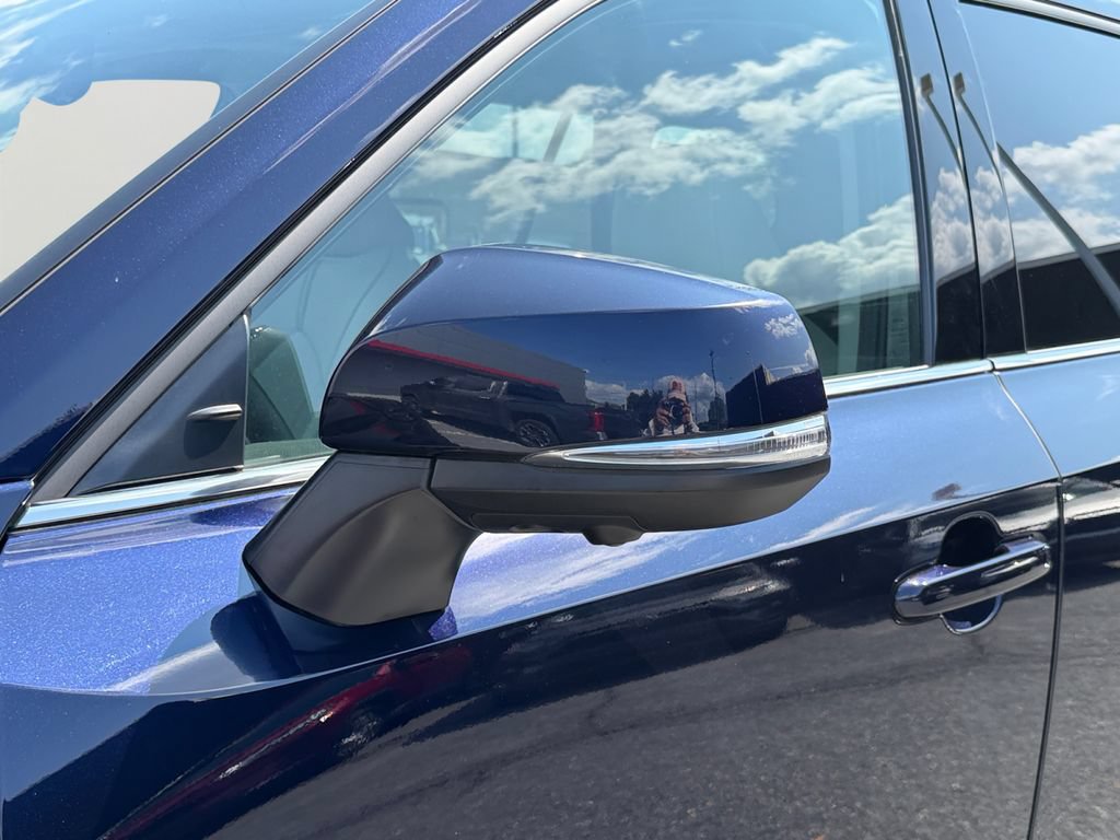 Used 2024 Toyota Grand Highlander AWD image 28