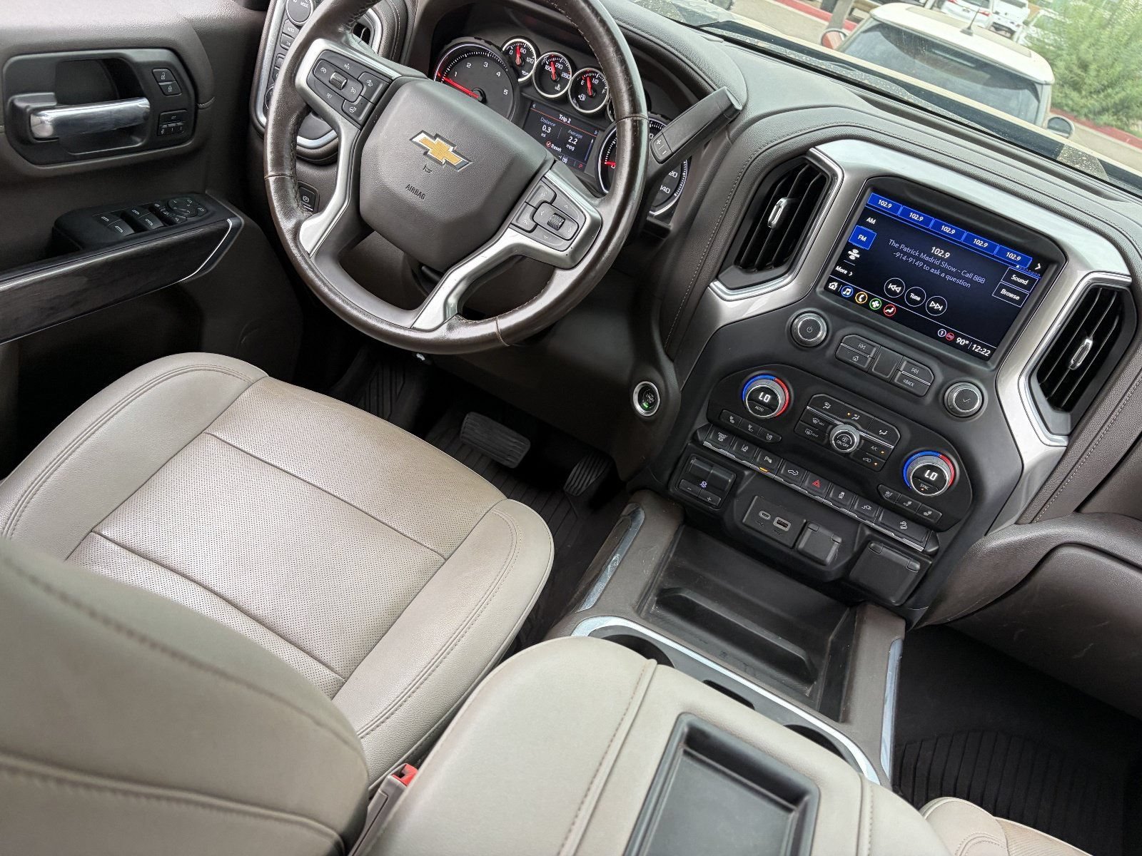 Certified 2022 Chevrolet Silverado 3500 LTZ w/ LTZ Plus Package AWD/4WD image 15