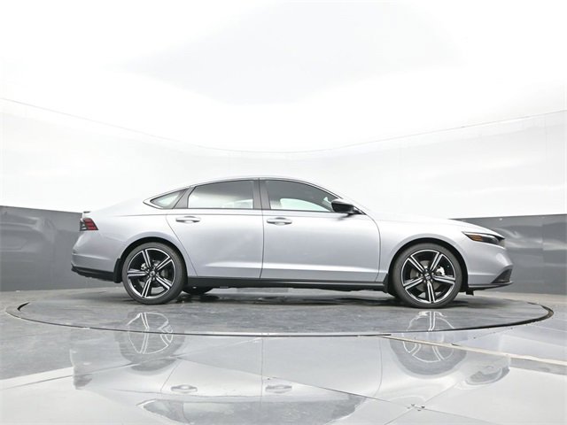 Certified 2025 Honda Accord Sport image 26