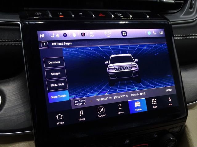 Used 2024 Jeep Grand Cherokee Limited image 38