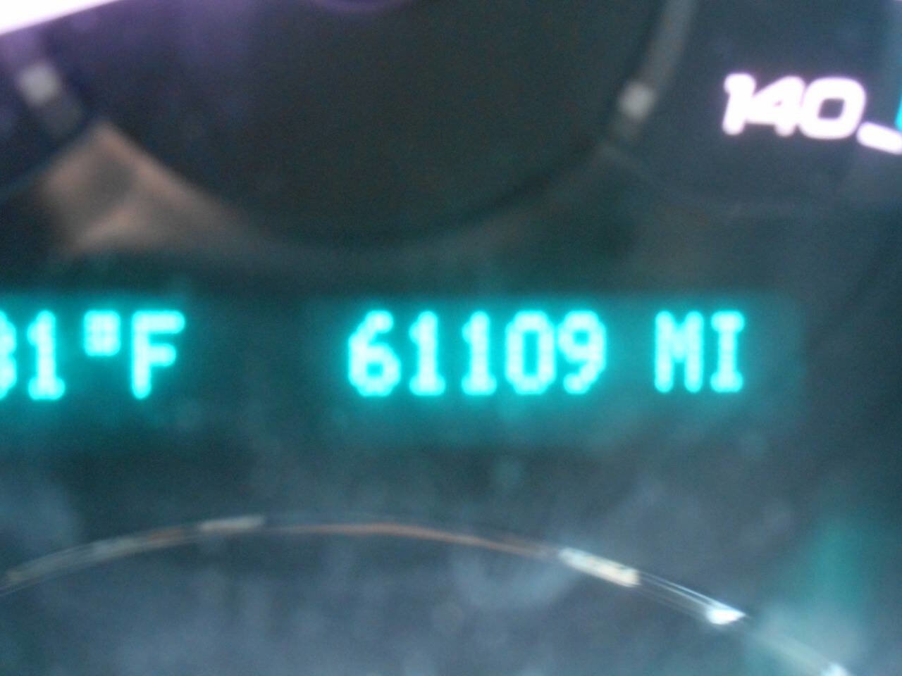 Used 2009 Chevrolet Malibu LT w/ HFV6 Engine Package image 2