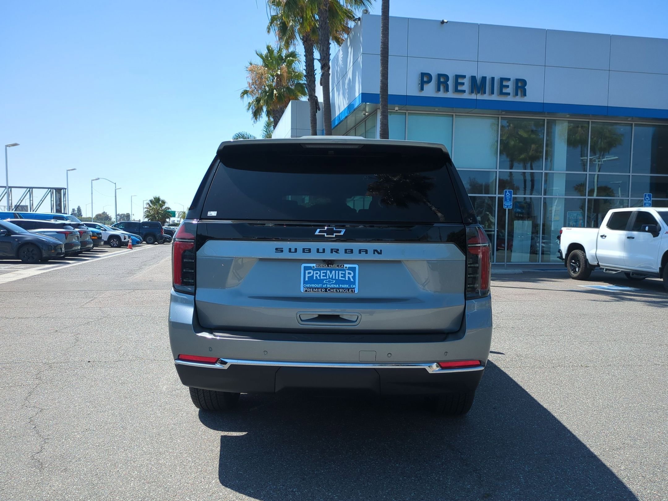 New 2026 Chevrolet Suburban LS w/ LS Custom Edition AWD/4WD image 4