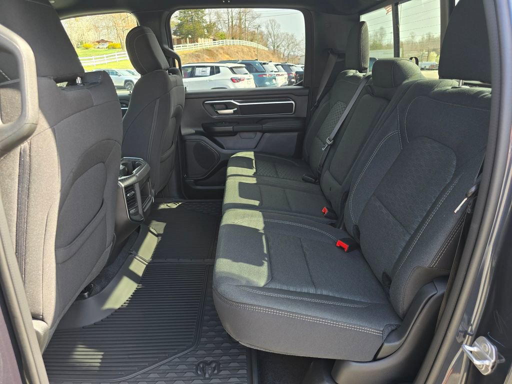 New 2026 RAM 1500 4x4 Crew Cab image 9