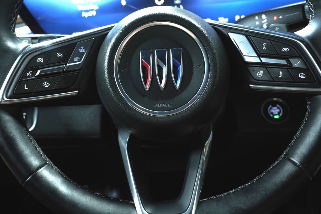 Used 2025 Buick Enclave Preferred image 20