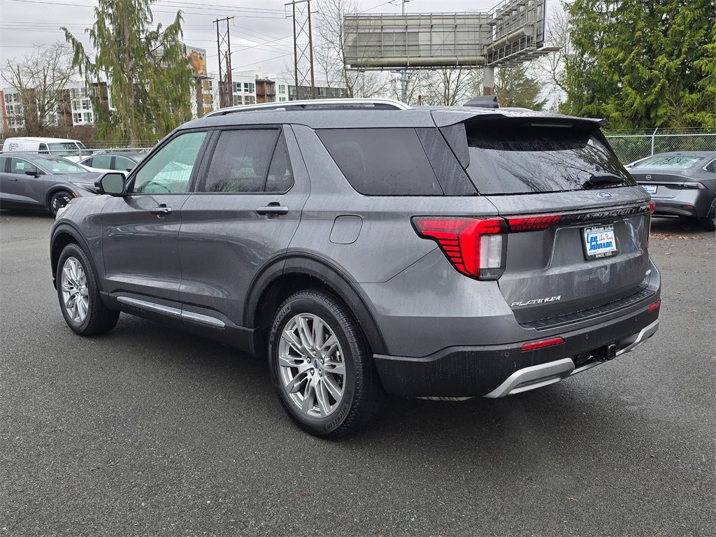 Used 2025 Ford Explorer Platinum image 38