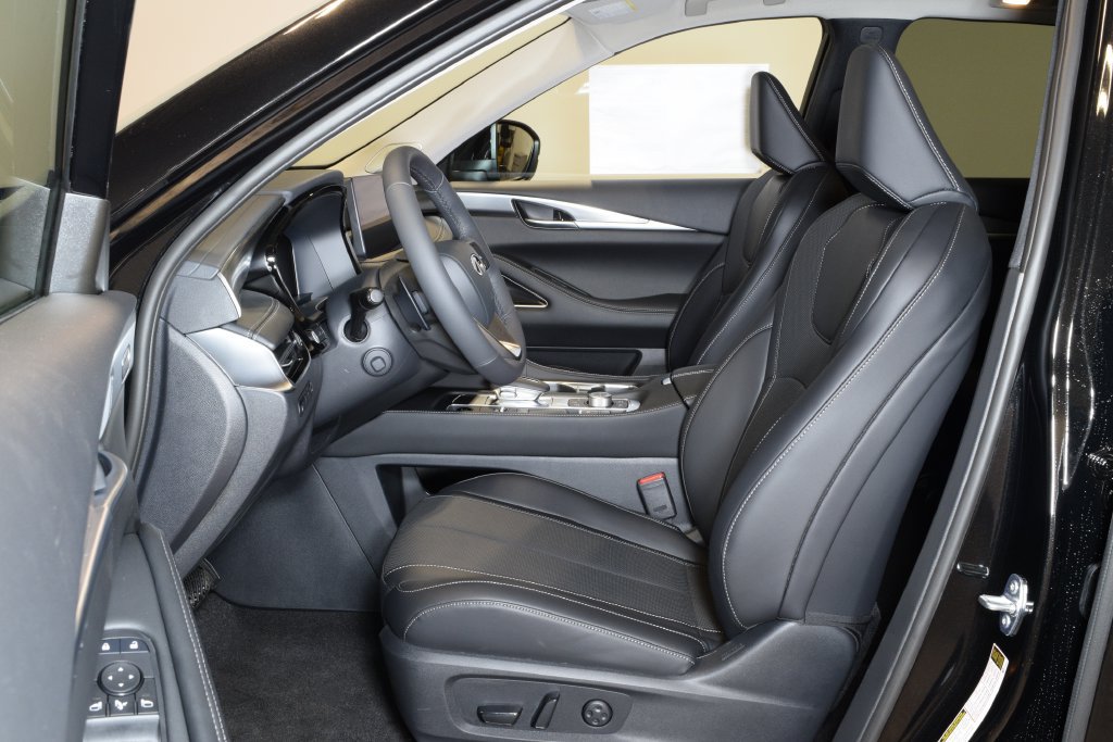 New 2027 INFINITI QX60 Luxe w/ Cargo Package AWD/4WD image 11
