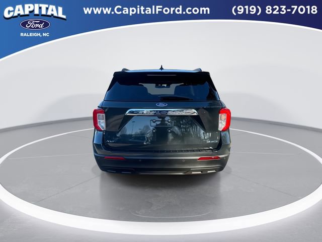 Used 2023 Ford Explorer XLT image 7