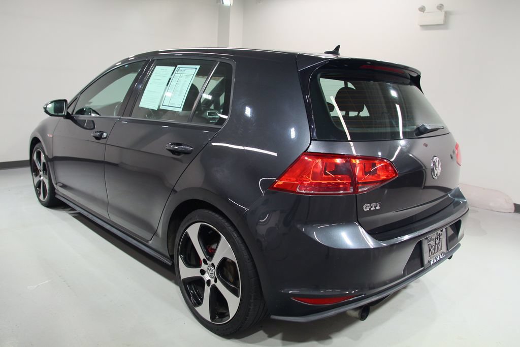 Used 2016 Volkswagen GTI 4-Door FWD image 15