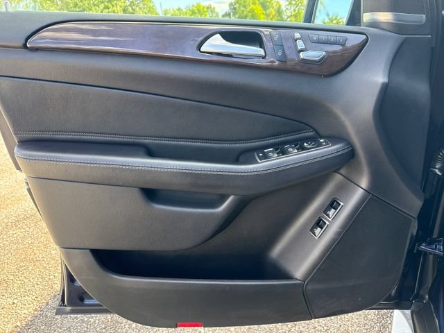 Used 2018 Mercedes-Benz GLS 450 4MATIC image 21