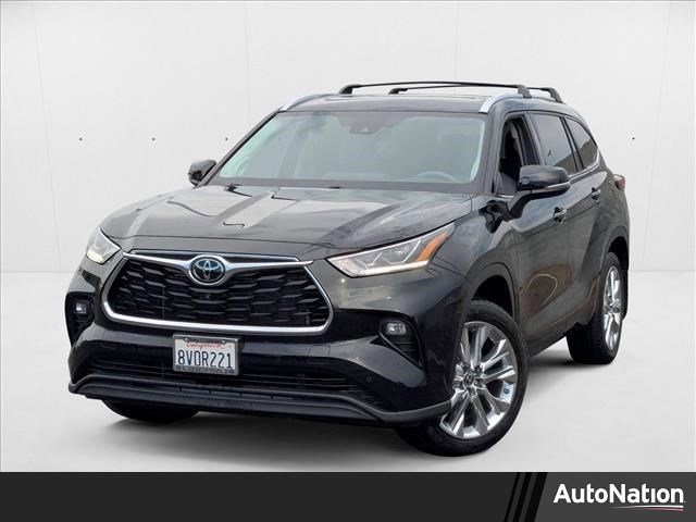 Used 2021 Toyota Highlander Limited