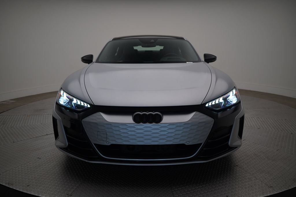 Used 2023 Audi e-tron GT Prestige AWD/4WD image 5