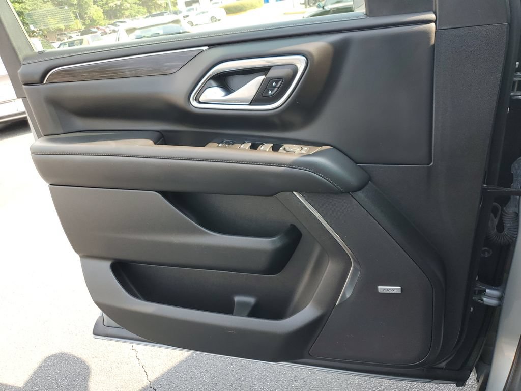 Used 2024 Chevrolet Tahoe LT RWD image 29
