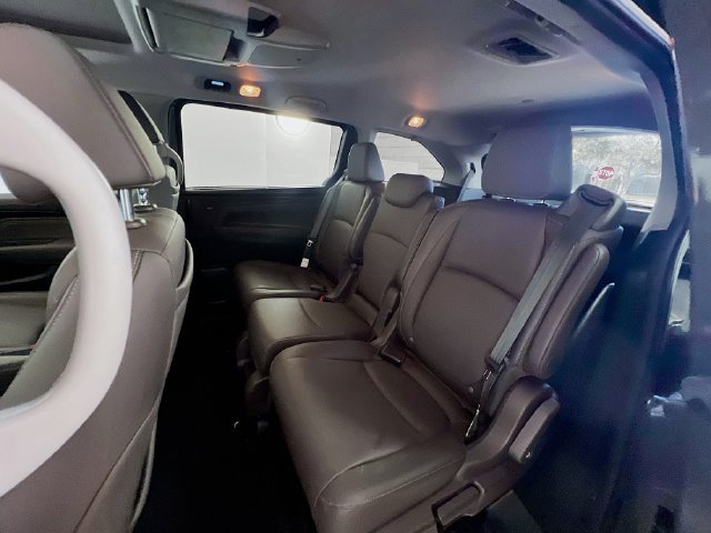 Used 2023 Honda Odyssey Touring image 24