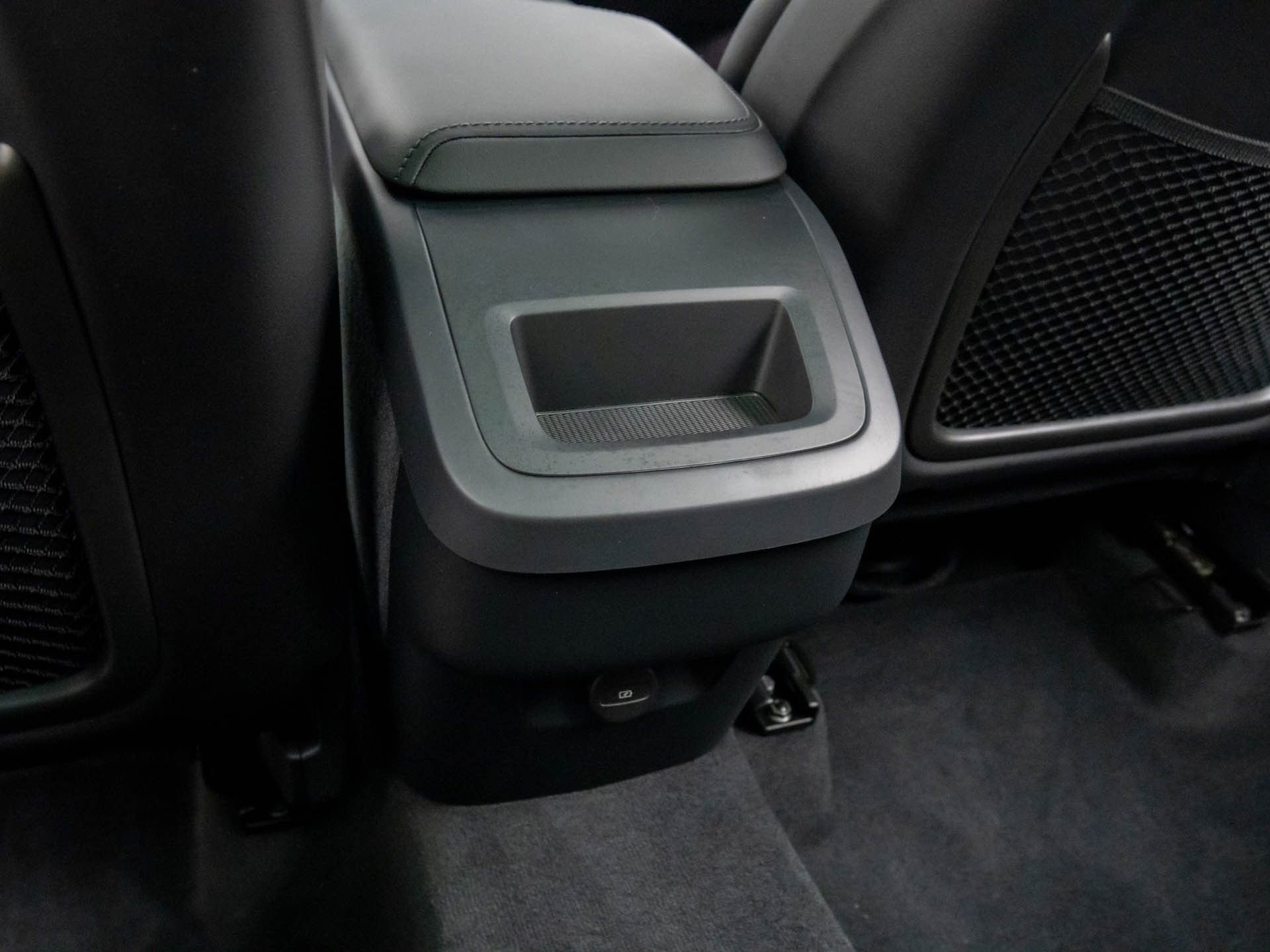 Used 2025 Volvo XC60 B5 Core w/ Protection Package Premier image 18