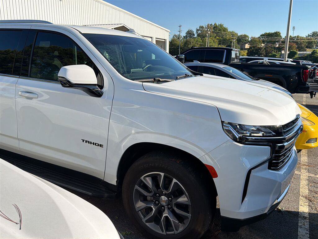 Used 2023 Chevrolet Tahoe LT w/ LT Signature Plus Package AWD/4WD image 10