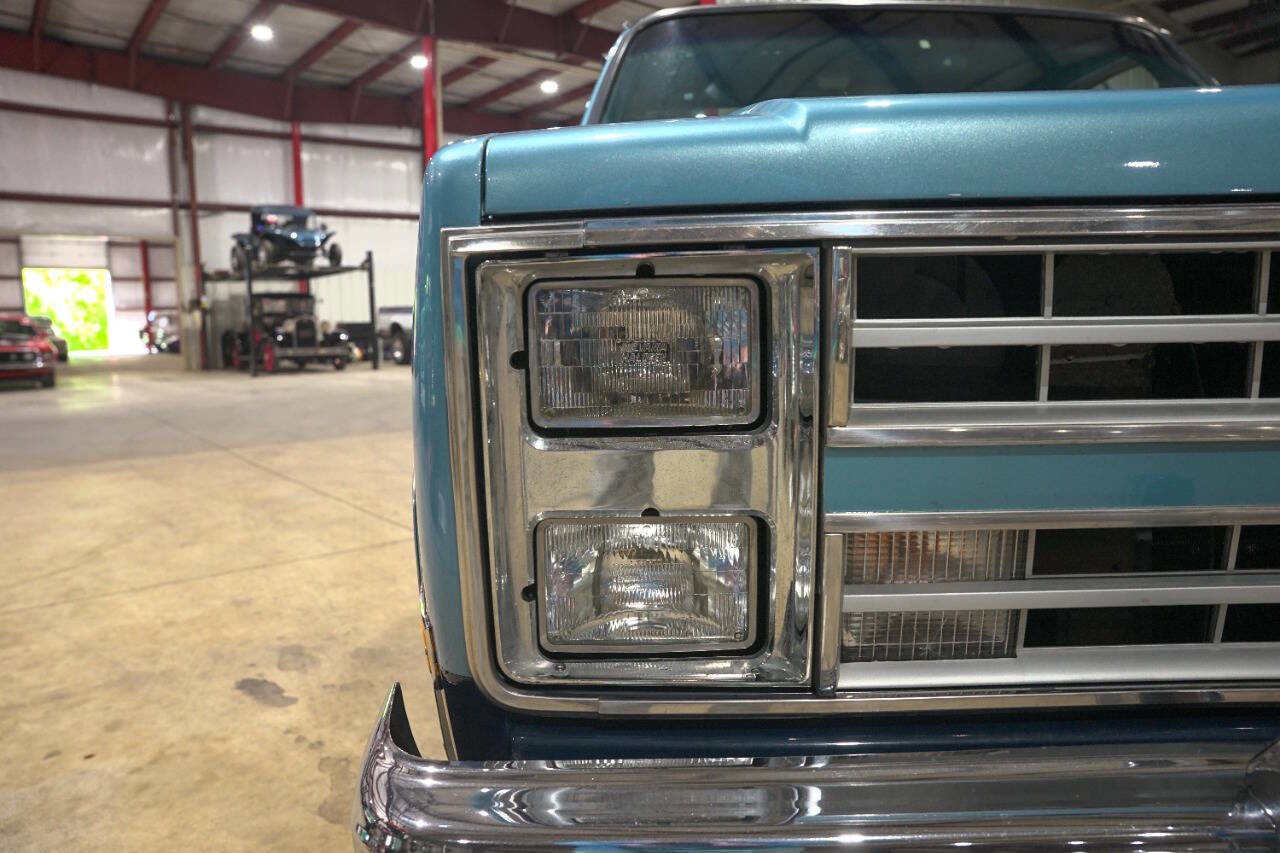 Used 1987 Chevrolet Silverado 1500 1500 RWD image 37