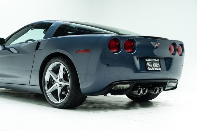Used 2011 Chevrolet Corvette Coupe w/ 1LT image 20
