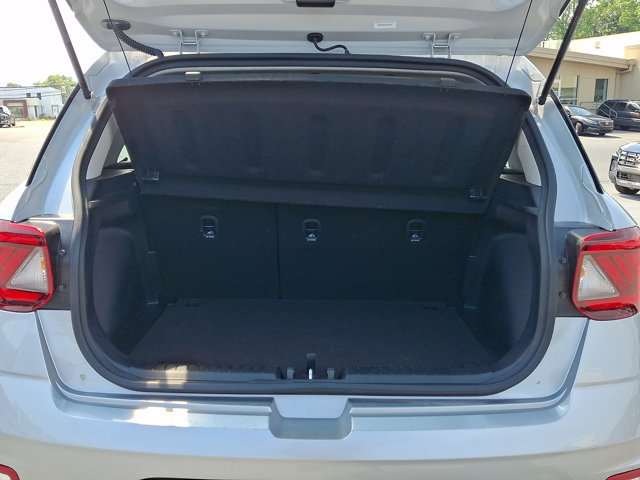 Certified 2025 Hyundai Venue SEL FWD image 29