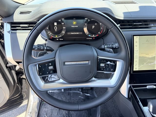 New 2026 Land Rover Range Rover Long Wheelbase SE AWD/4WD image 7