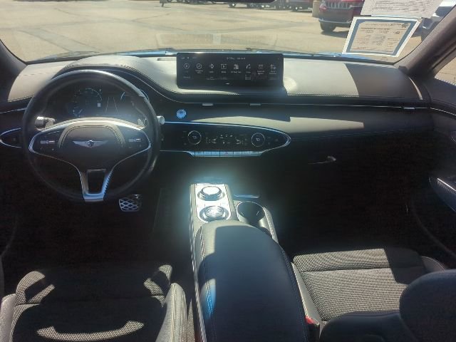 Used 2023 Genesis GV70 2.5T w/ Sport Prestige Package image 7