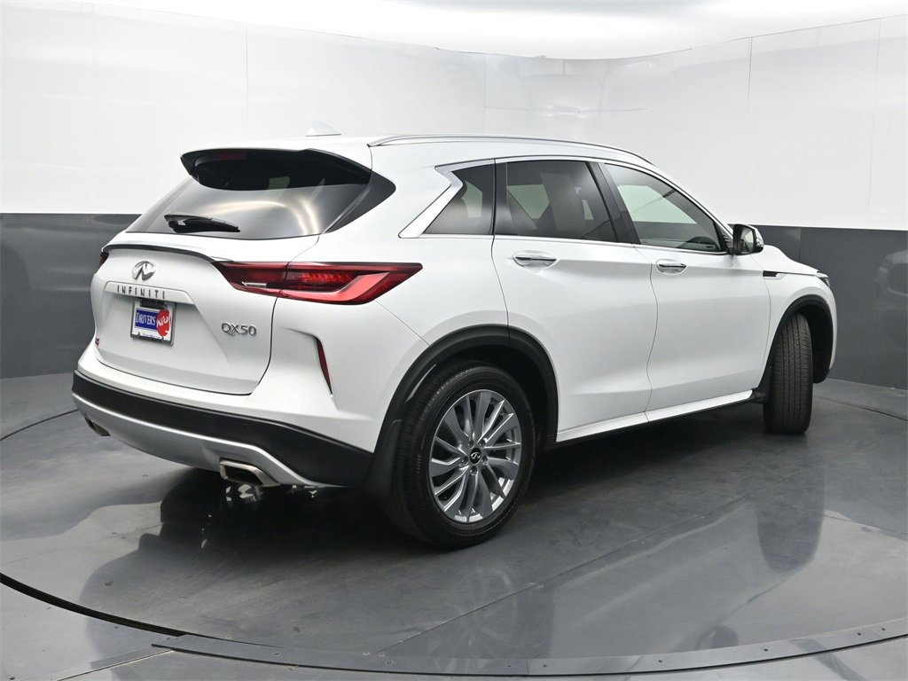 Used 2023 INFINITI QX50 Luxe image 25