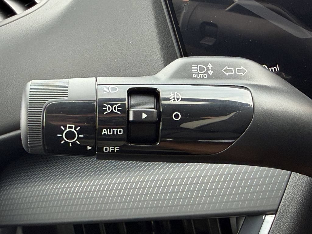 New 2026 Kia K4 GT-Line Turbo FWD image 30