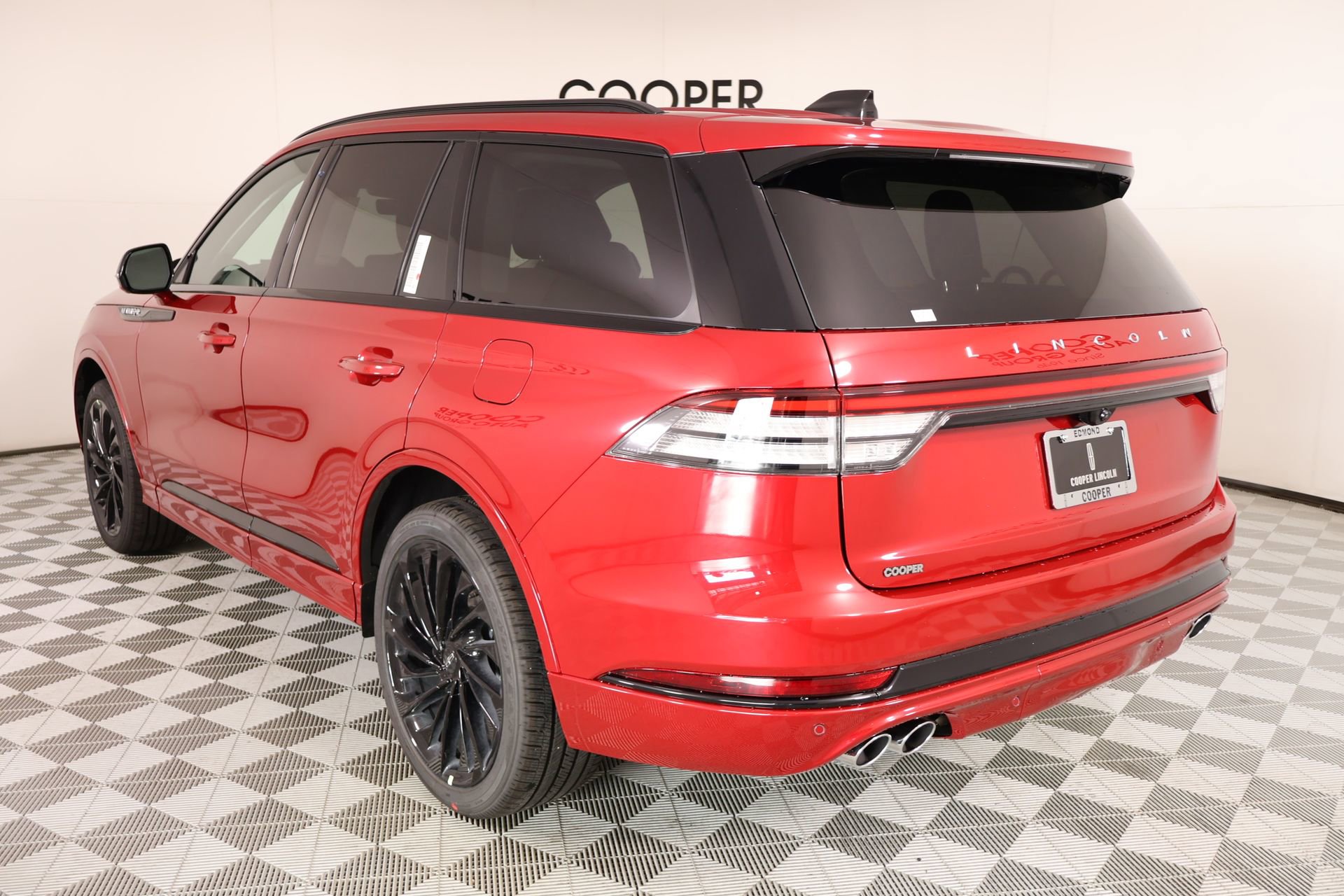 New 2026 Lincoln Aviator Reserve image 24