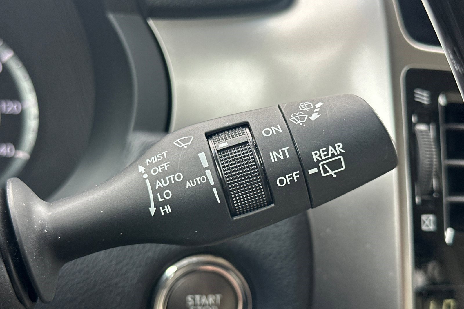 Certified 2023 Lexus GX 460 Premium w/ Premium Package AWD/4WD image 32