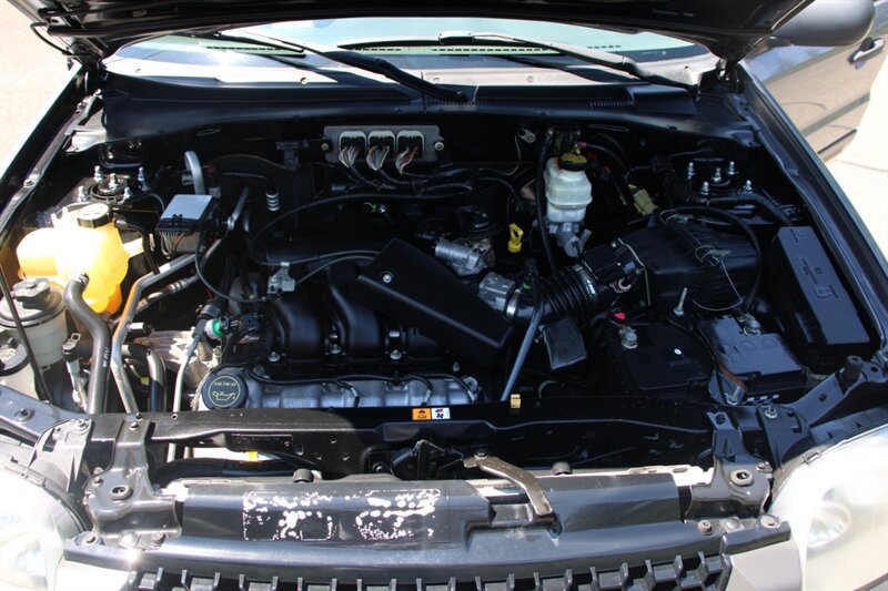 Used 2007 Ford Escape XLT AWD/4WD image 17