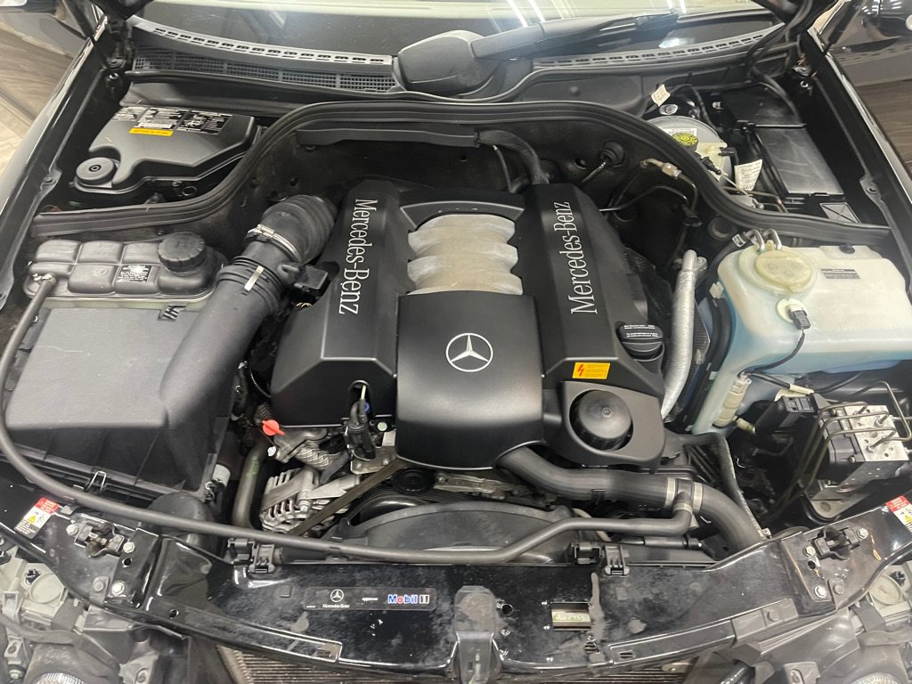 Used 2002 Mercedes-Benz CLK 320 Cabriolet image 33