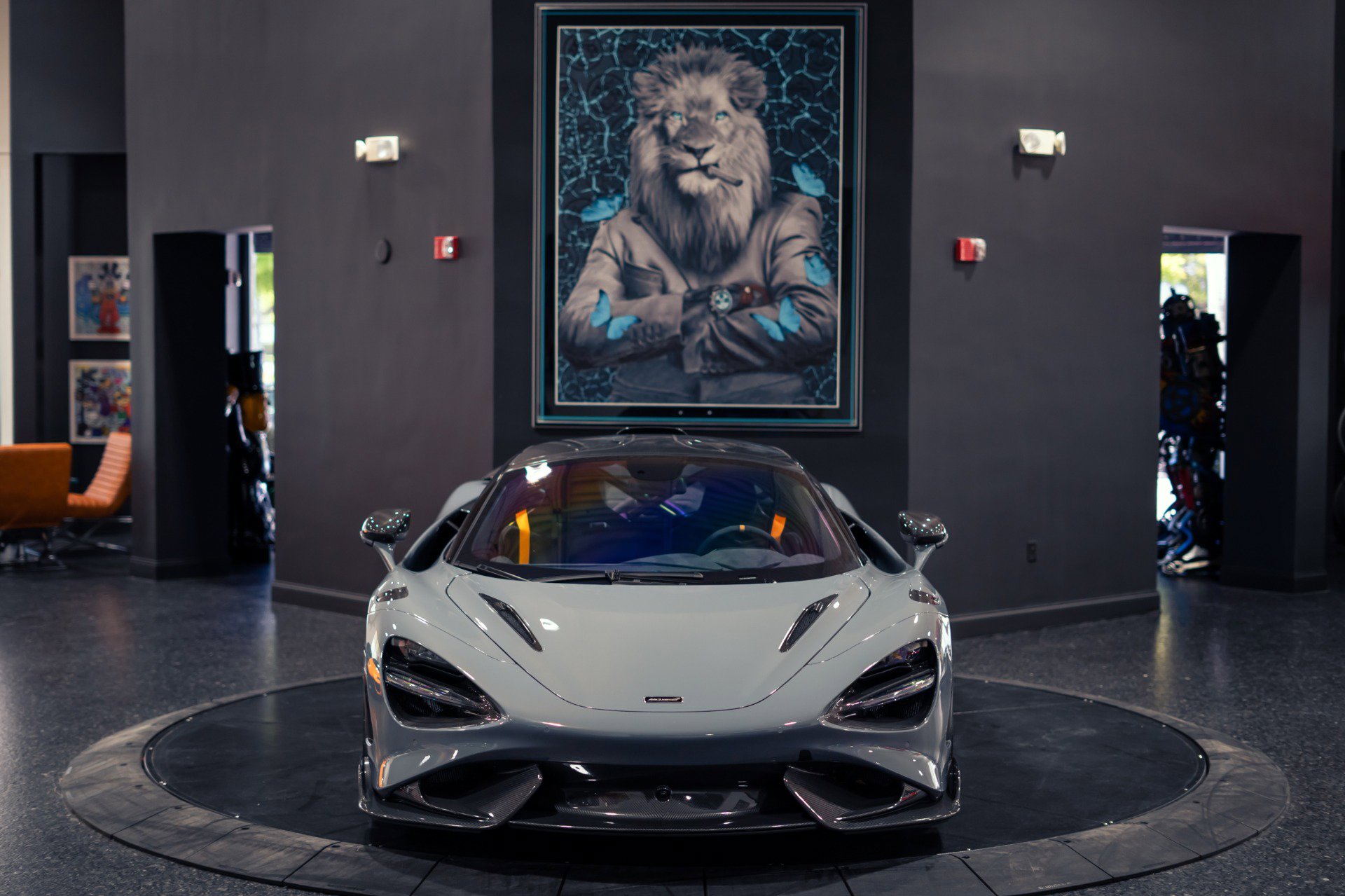 Used 2021 McLaren 765LT RWD image 41