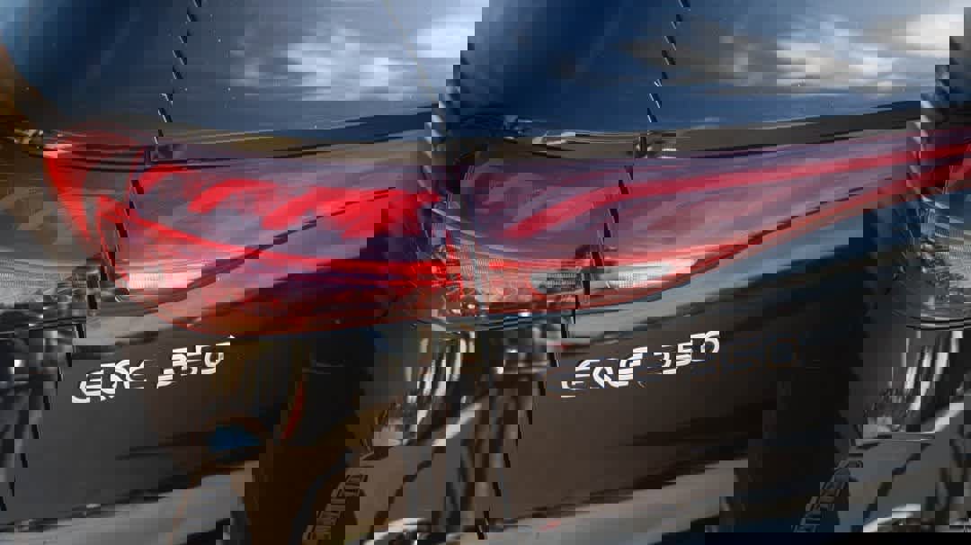 Used 2024 Mercedes-Benz EQE 350+ 4MATIC SUV image 12