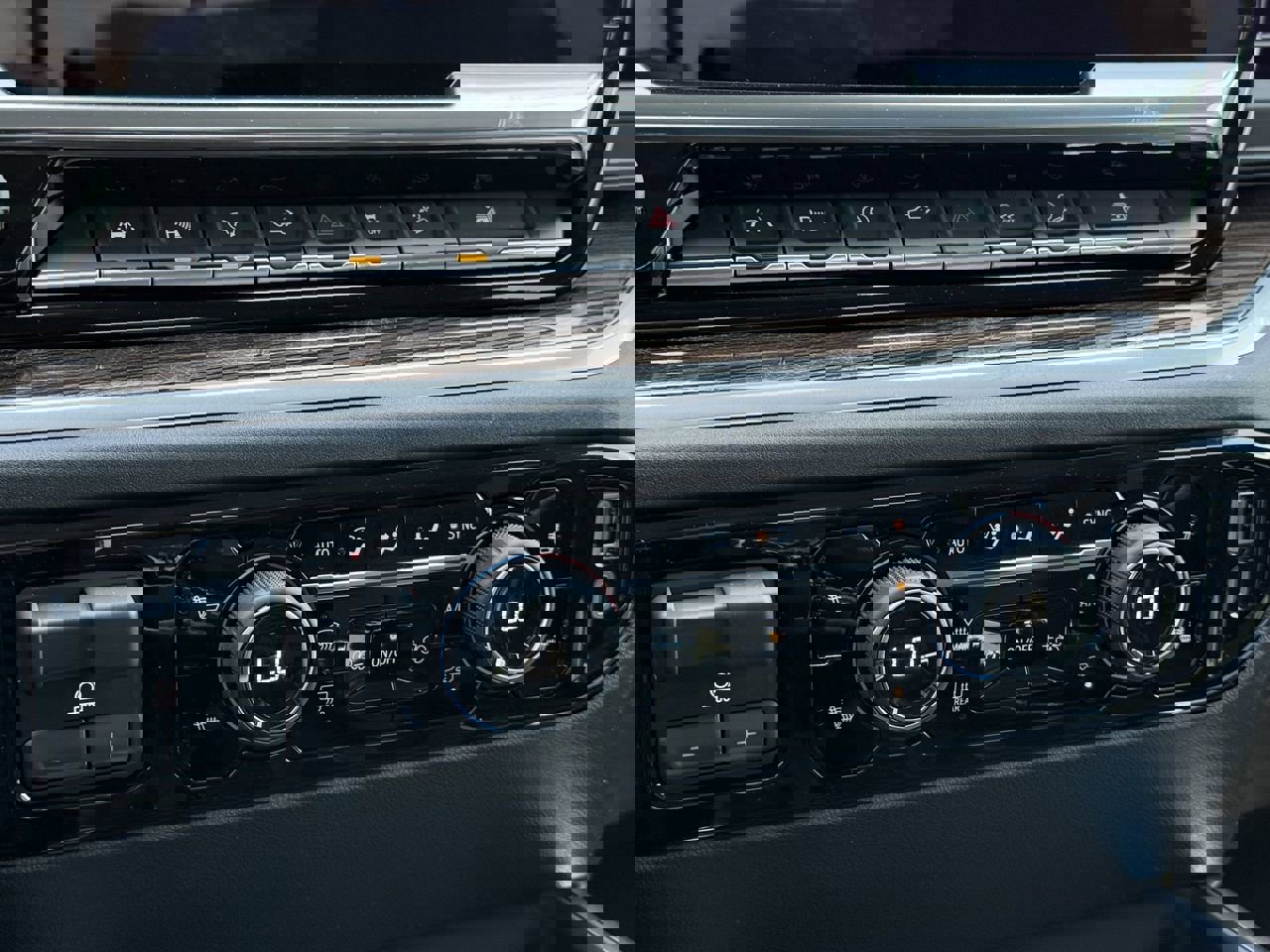 New 2026 Chevrolet Silverado 1500 LT image 17