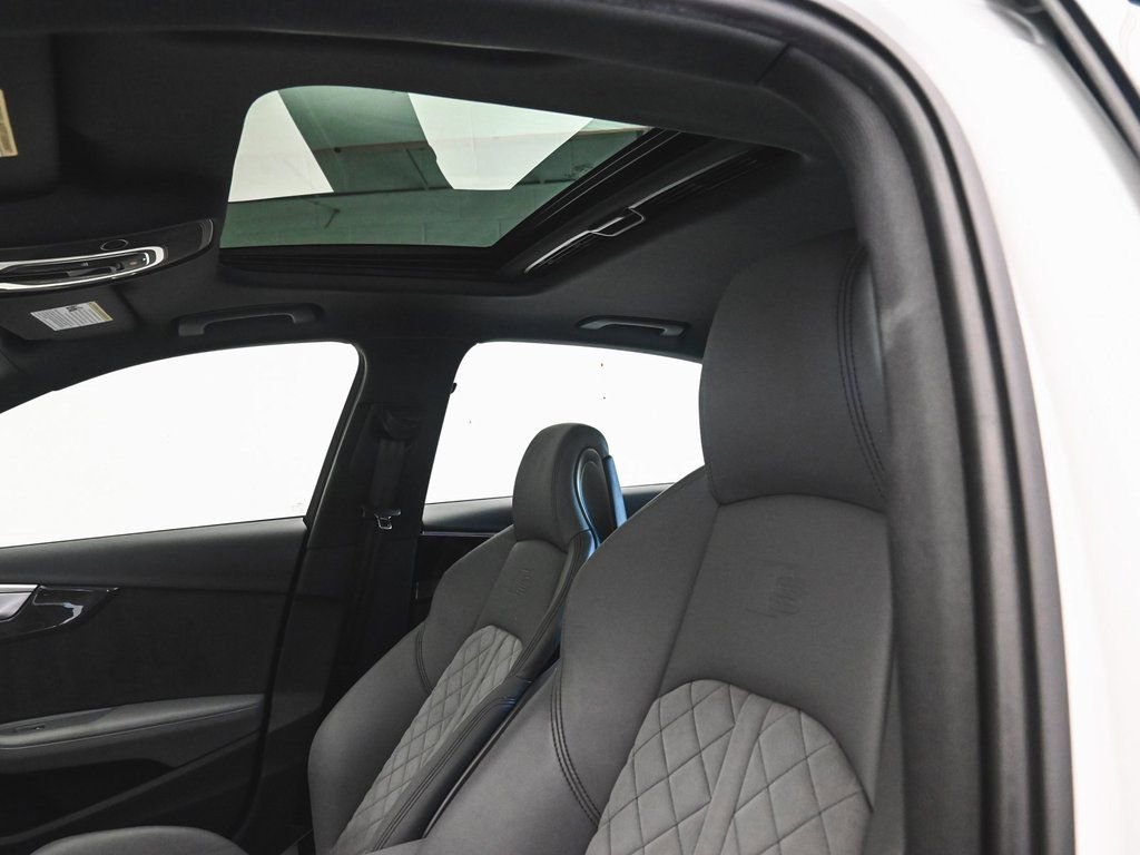 Used 2022 Audi S4 Prestige w/ Prestige Package AWD/4WD image 29