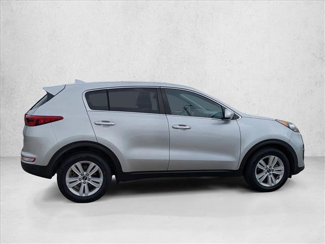 Used 2019 Kia Sportage LX FWD image 4